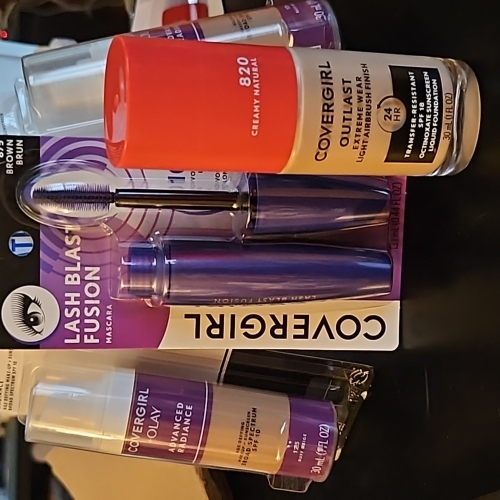Makeup Set of 4pcs